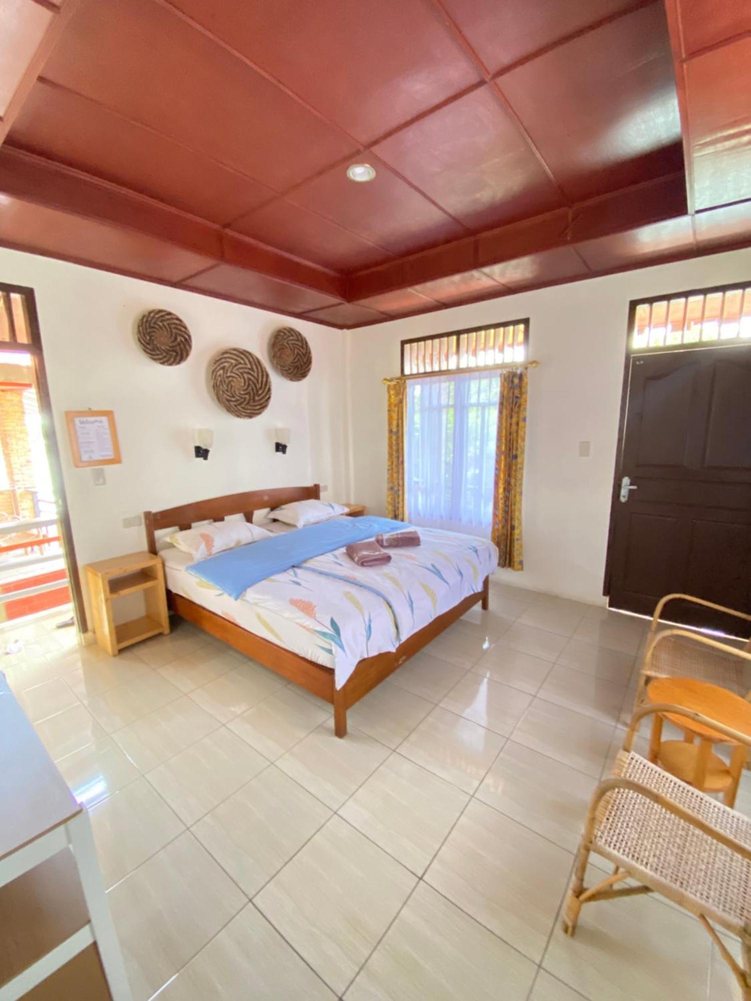 Hotel Romlan Tuk Tuk Habitación foto