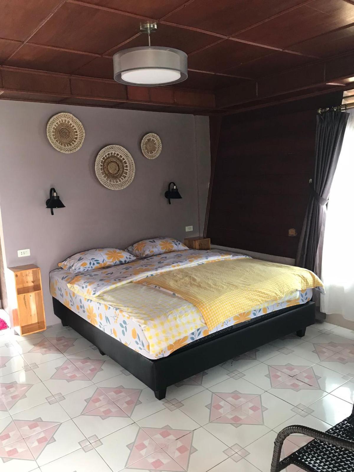 Hotel Romlan Tuk Tuk Habitación foto