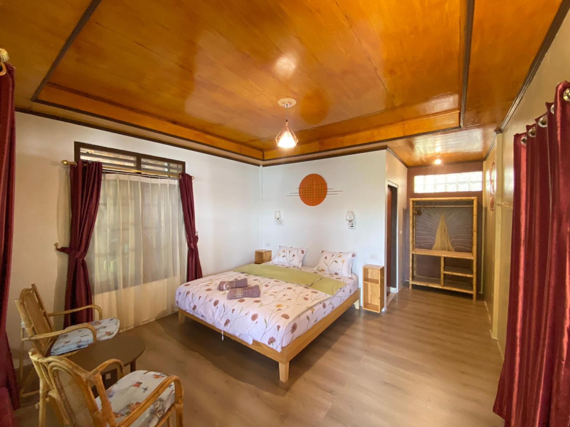 Hotel Romlan Tuk Tuk Habitación foto